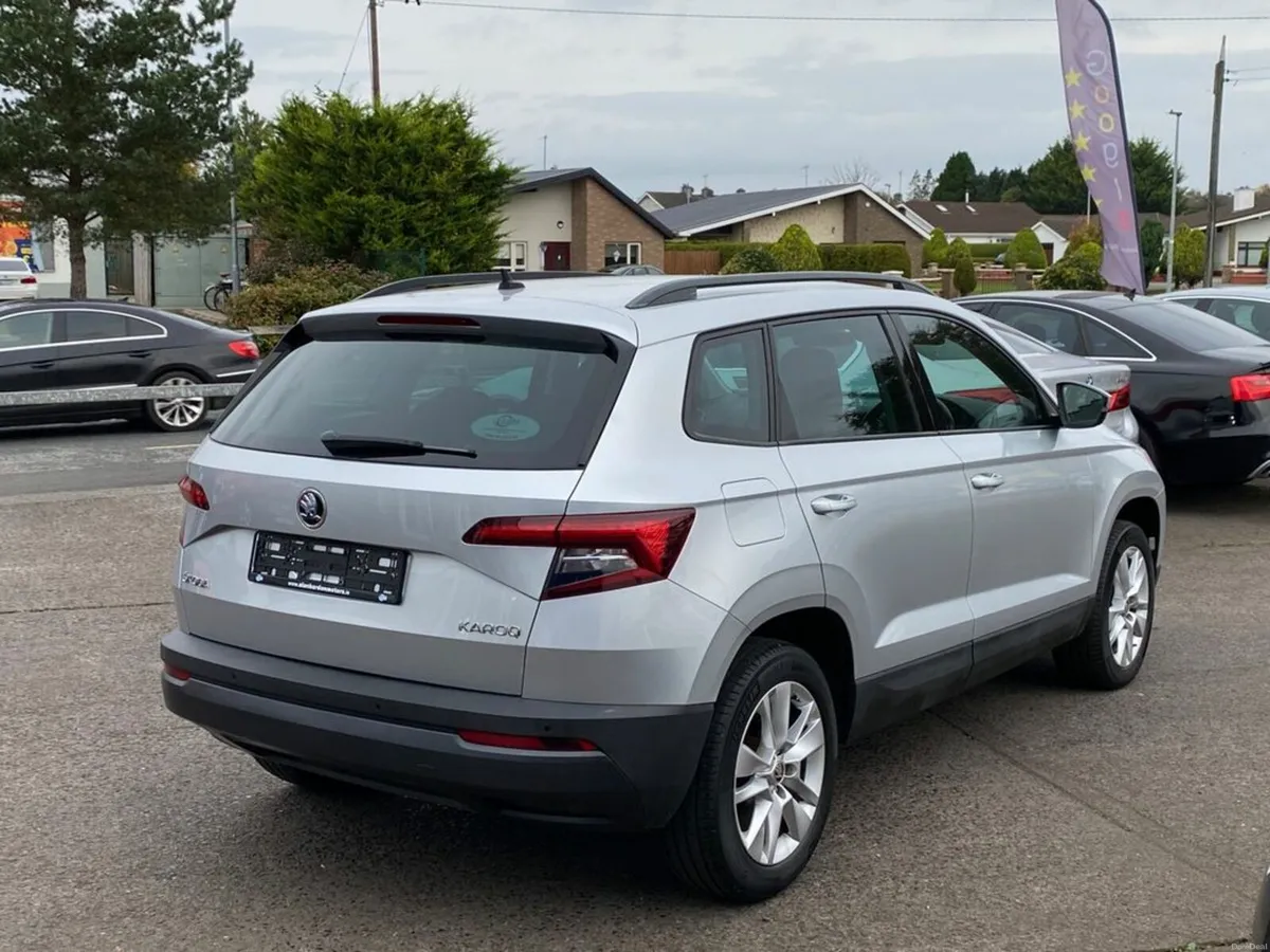 Skoda Karoq SE TECHNOLOGY TDI DSG - Image 3