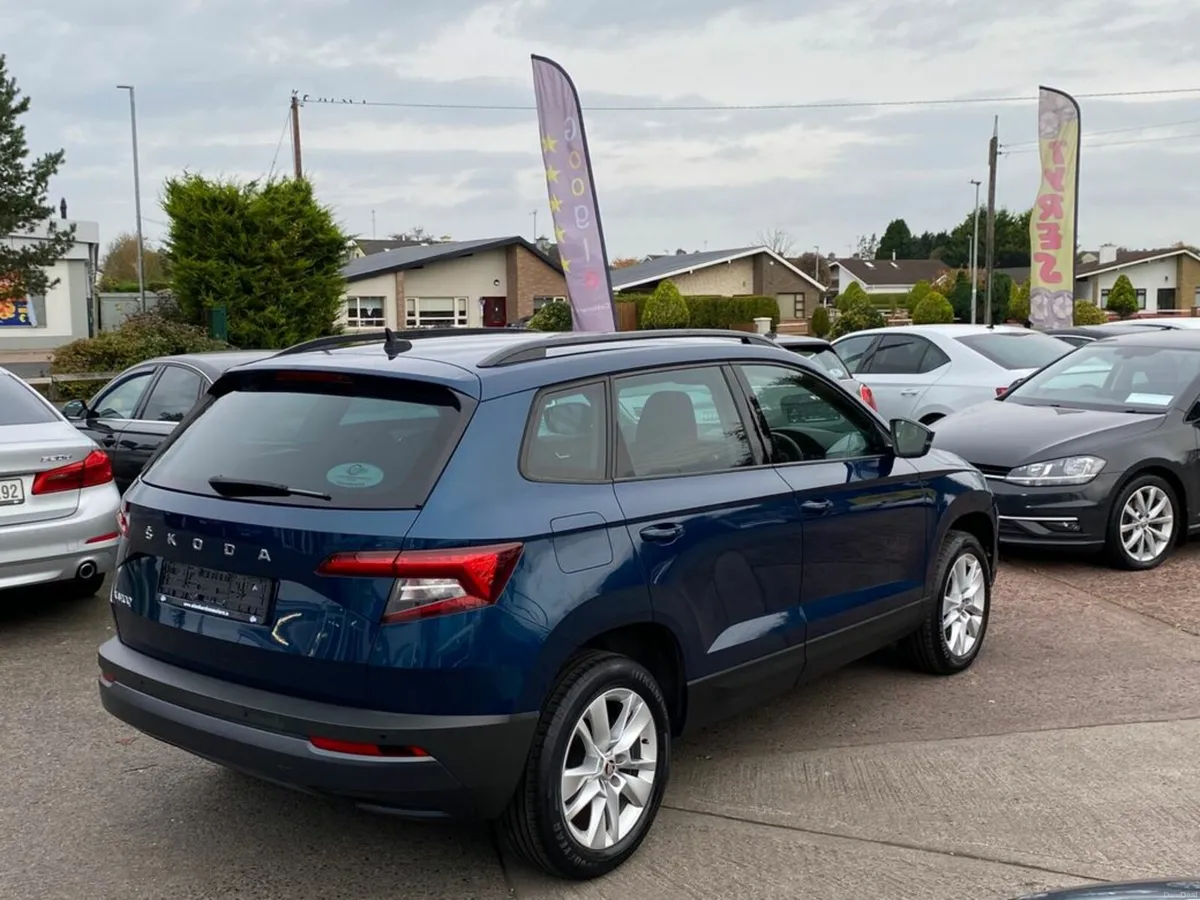Skoda Karoq SE TECHNOLOGY TDI - Image 3