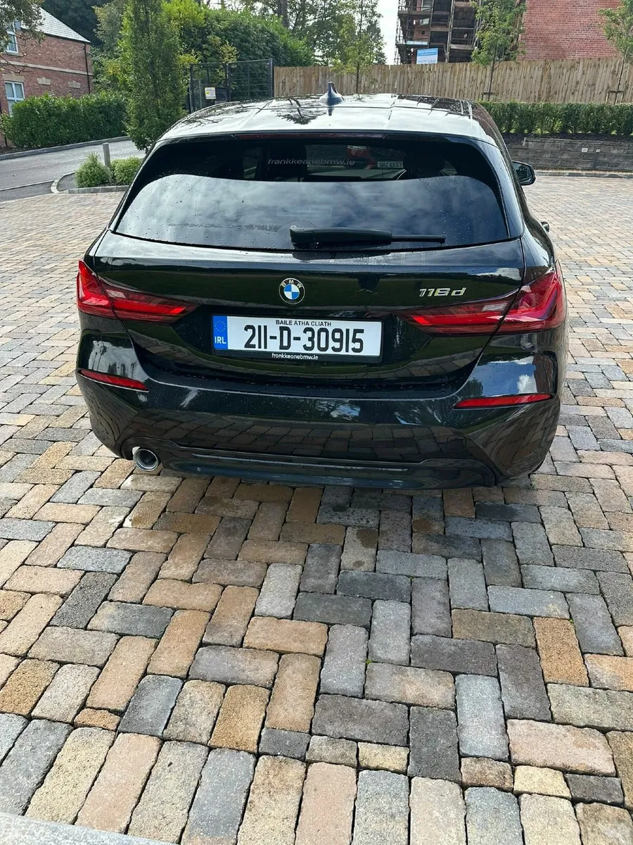 BMW 1-Series 2021 - Image 2