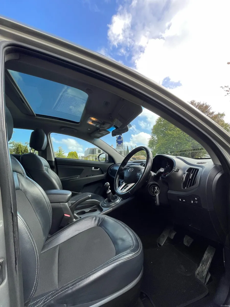 Kia Sportage for sale!!! Delivery available. - Image 3