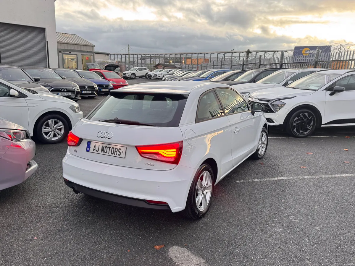 16 AUDI A1 1.0 Automatic - Image 5