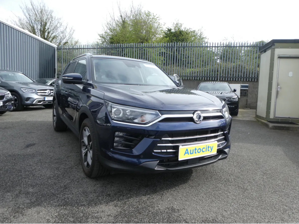 SsangYong Korando EL 2WD 4DR AUTO - Image 1