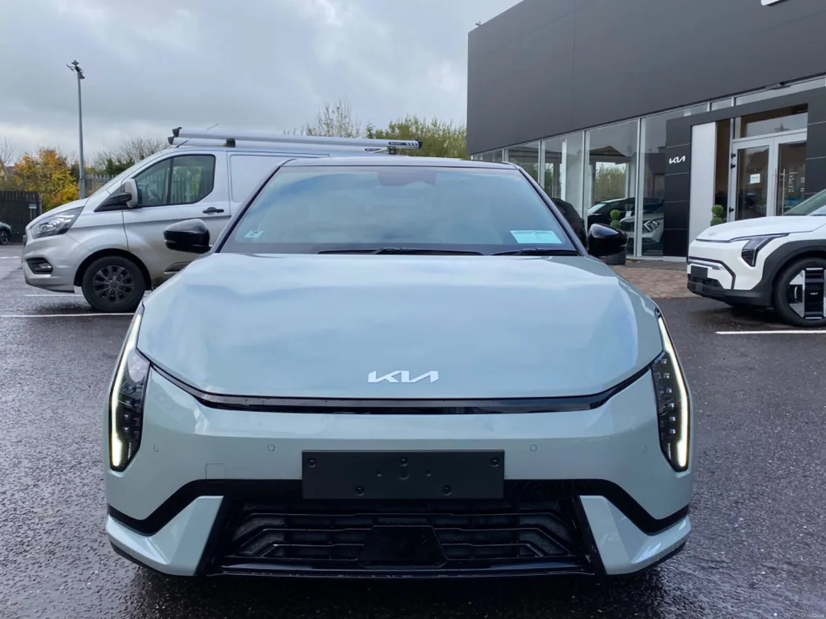 Kia EV4 Fastback GT-Line 81.4 kWh - Image 5