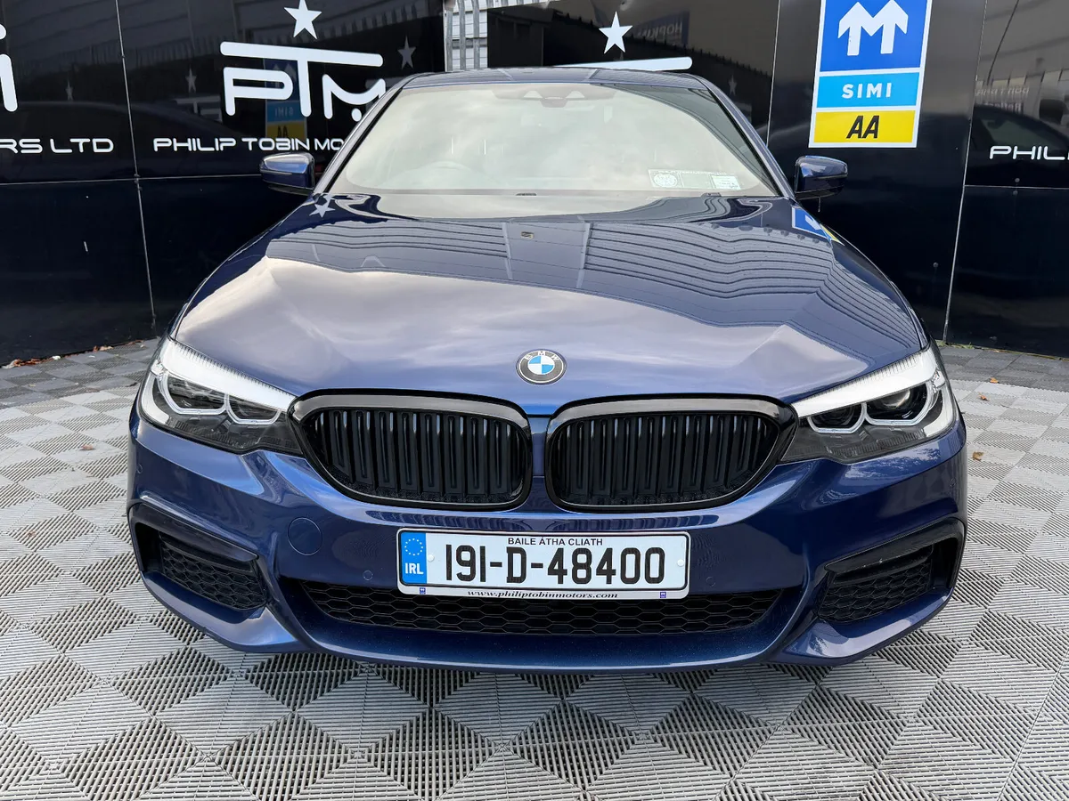 BMW 520i M SPORT G30 AUTO - Image 4