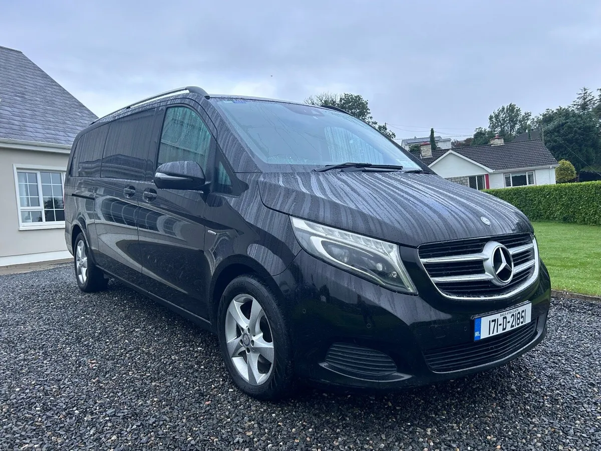 2017 Mercedes V-Class - Image 2