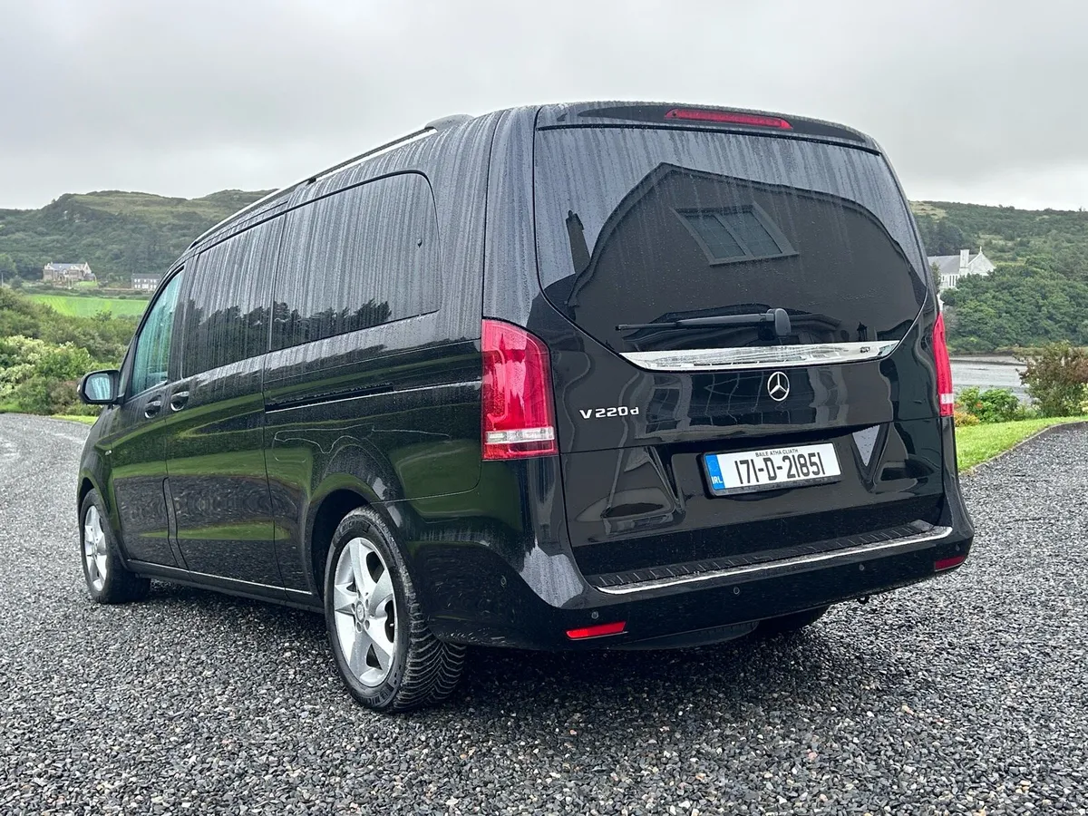 2017 Mercedes V-Class - Image 4