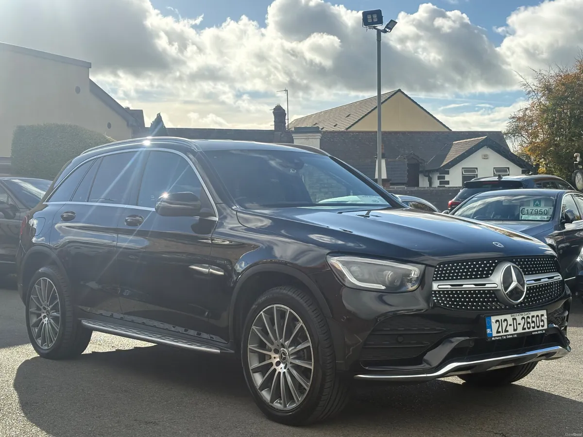 212 Mercedes-Benz GLC 300DE AMG Line - Image 3