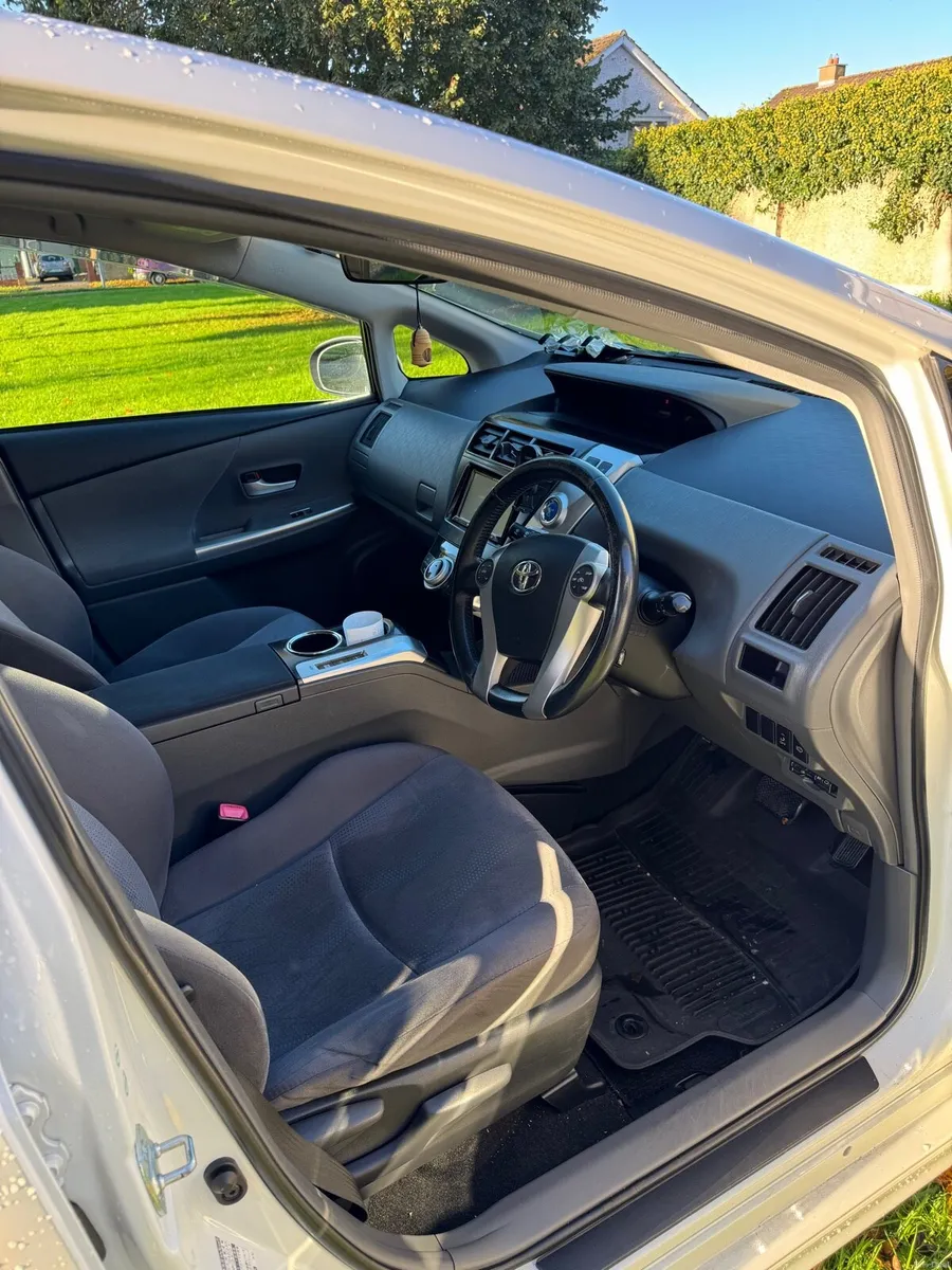Toyota Prius 2012 7 seats, Fresh NCT, Low mileage - Image 2