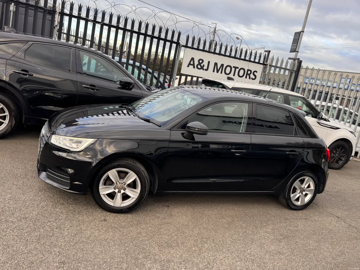 16 AUDI A1 1.0 Automatic - Image 2