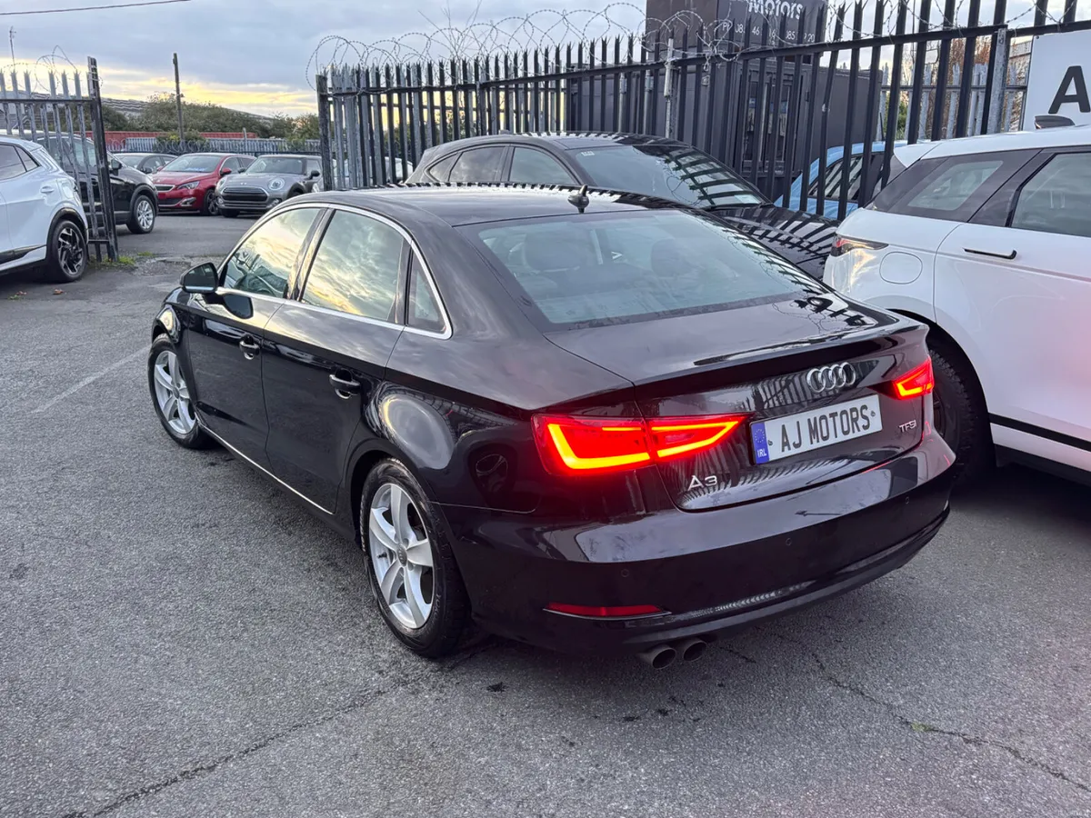 15 AUDI A3 AUTOMATIC SALOON - Image 4