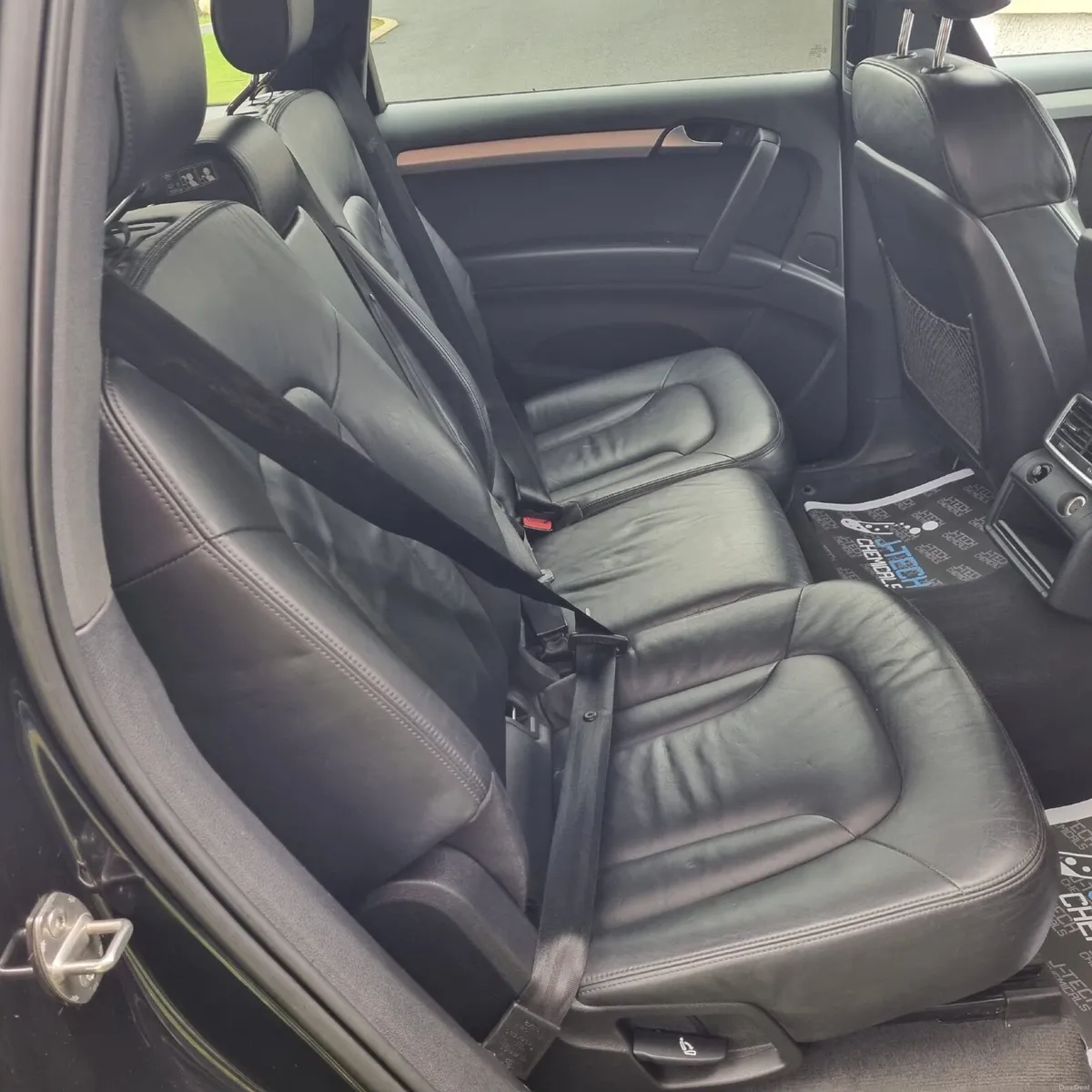 Audi Q7 2012 - Image 4