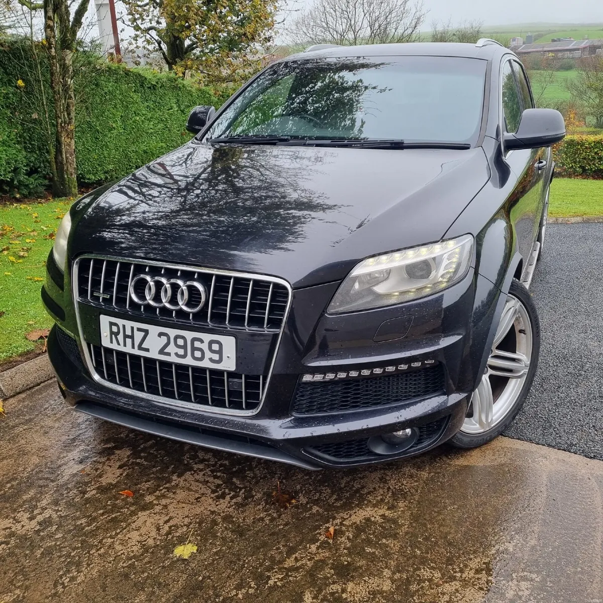Audi Q7 2012 - Image 1