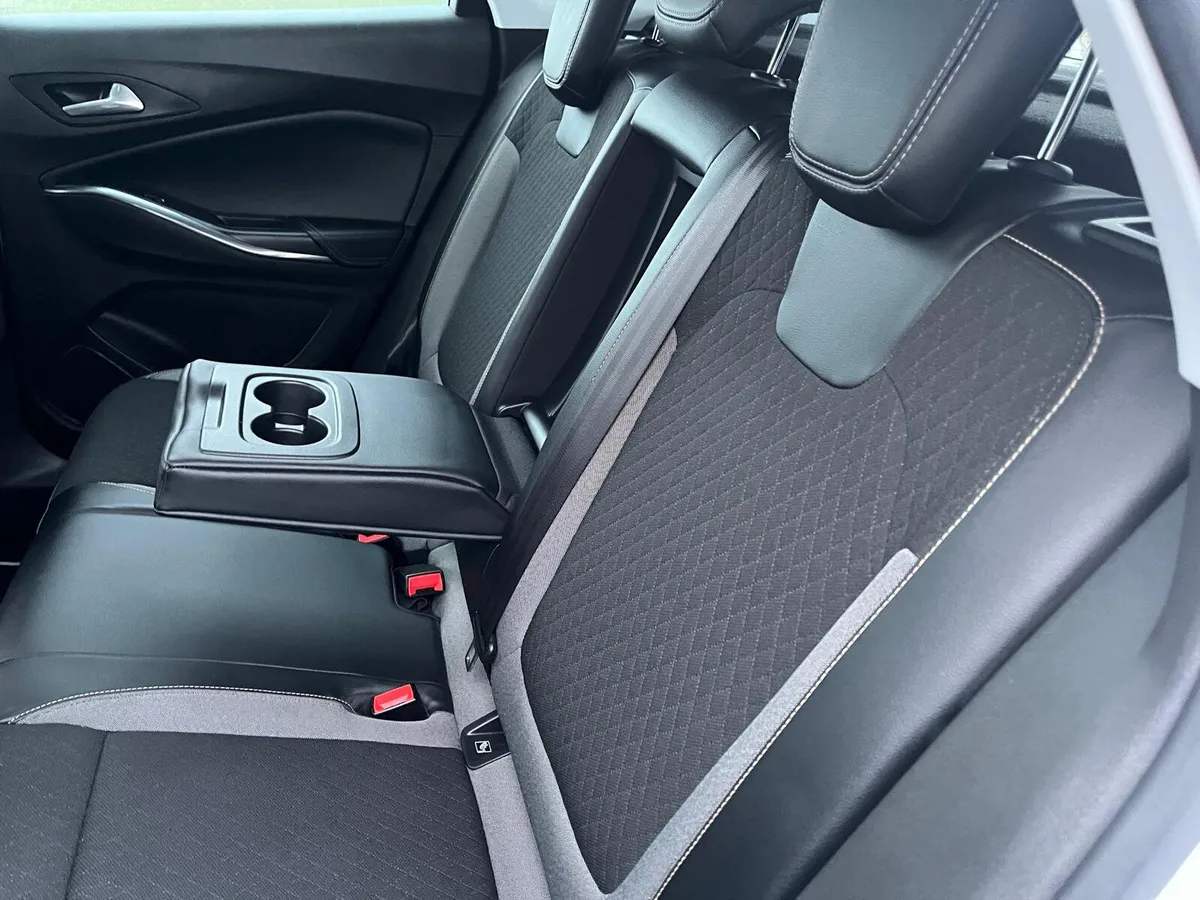 Opel Grandland X 2019 - Image 4