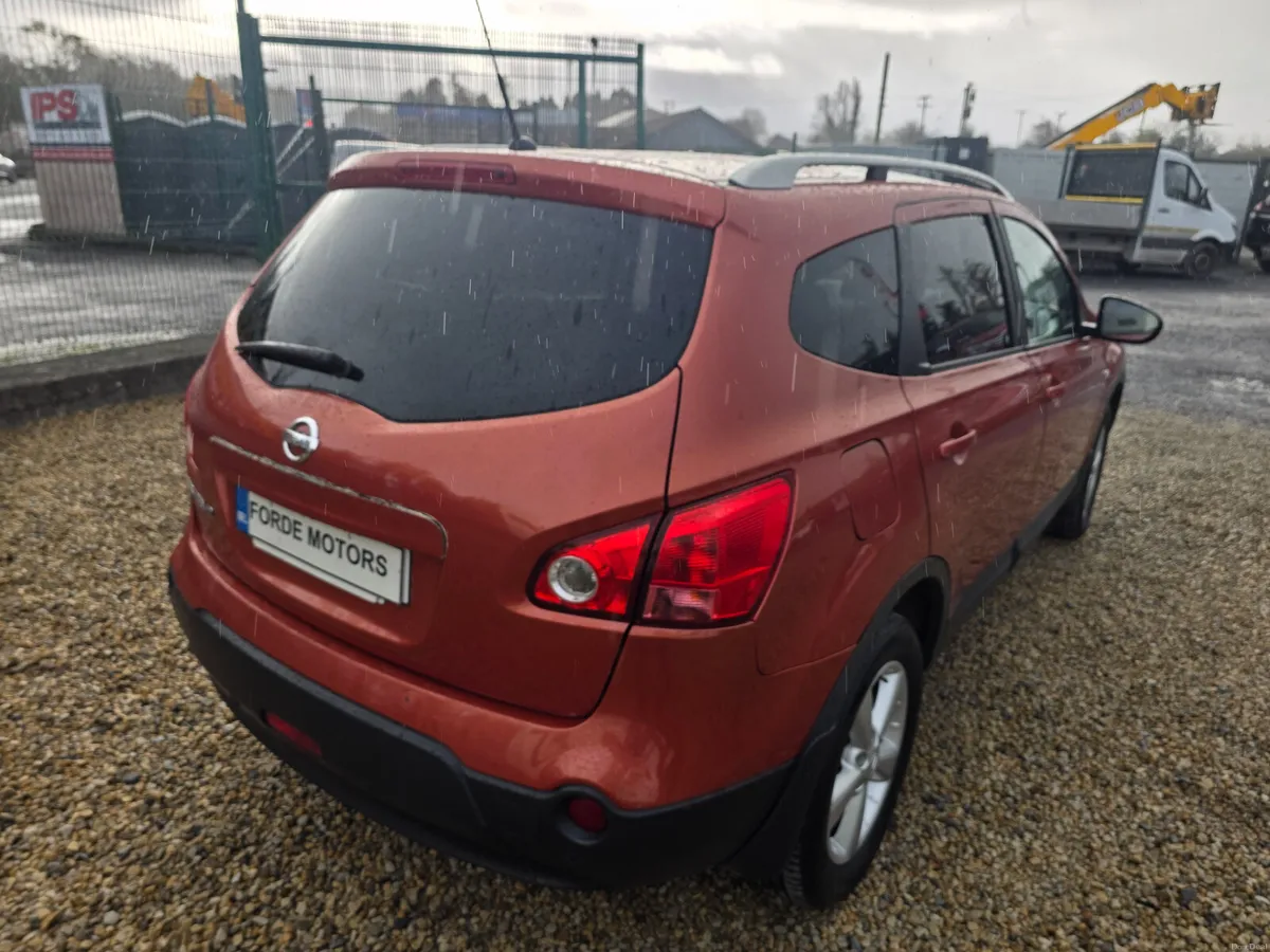 Nissan Qashqai+2 2010 - Image 4