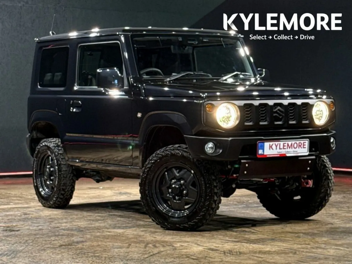 Suzuki Jimny 0.7 MANUAL - REVERSE CAMERA - HEATED - Image 1