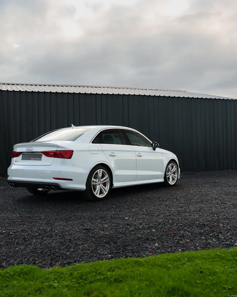 Audi S3 - Image 2