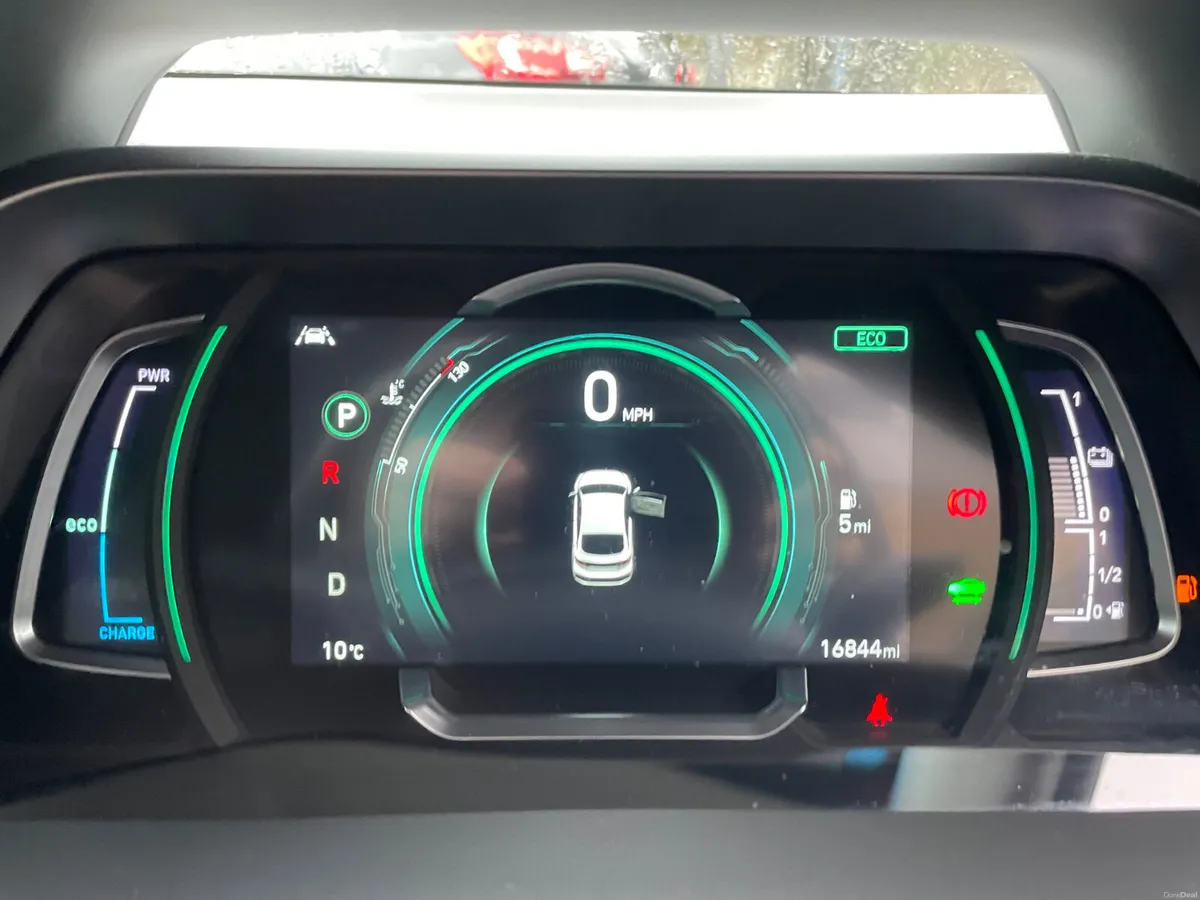 Hyundai IONIQ 2021  HYBRID AUTO ONLY 17K MILES - Image 5