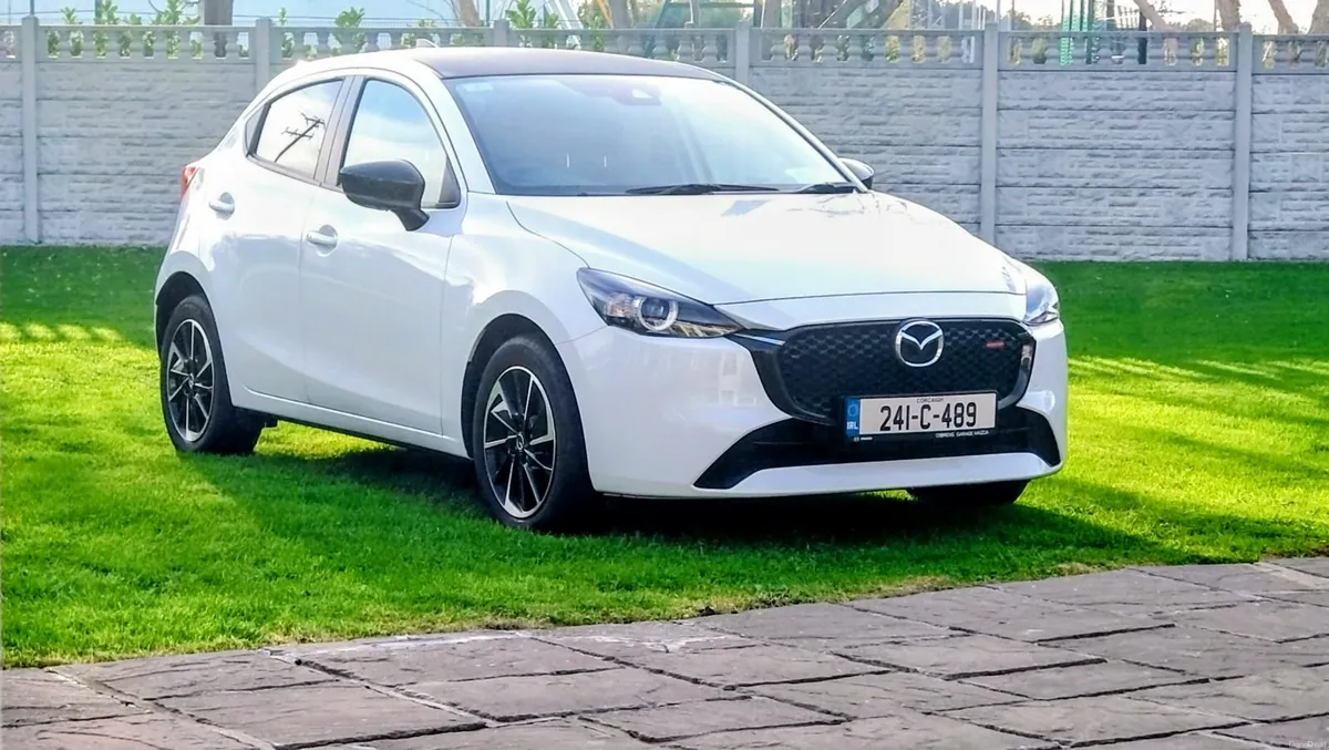 Mazda 2, 2024 homura aka. - Image 1