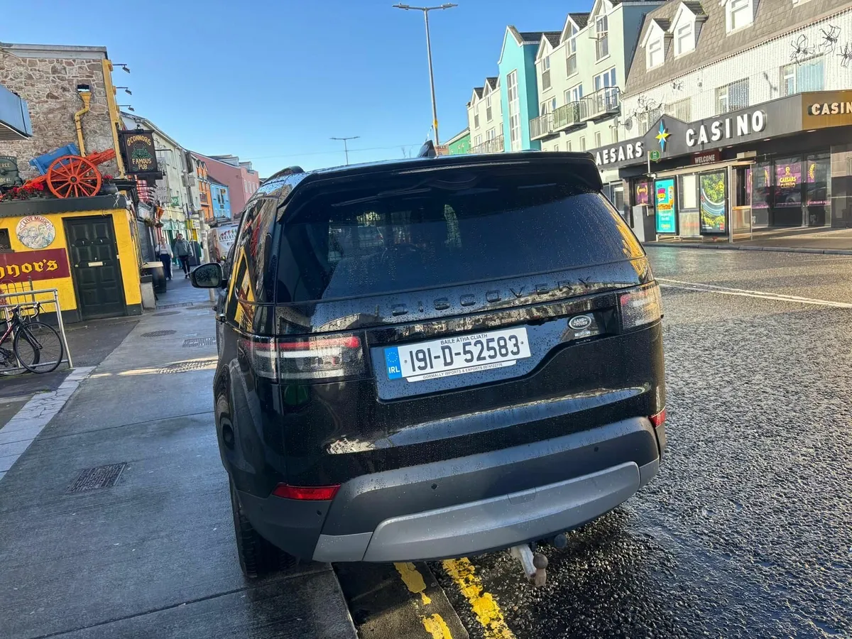 Land Rover Discovery 2019 - Image 2