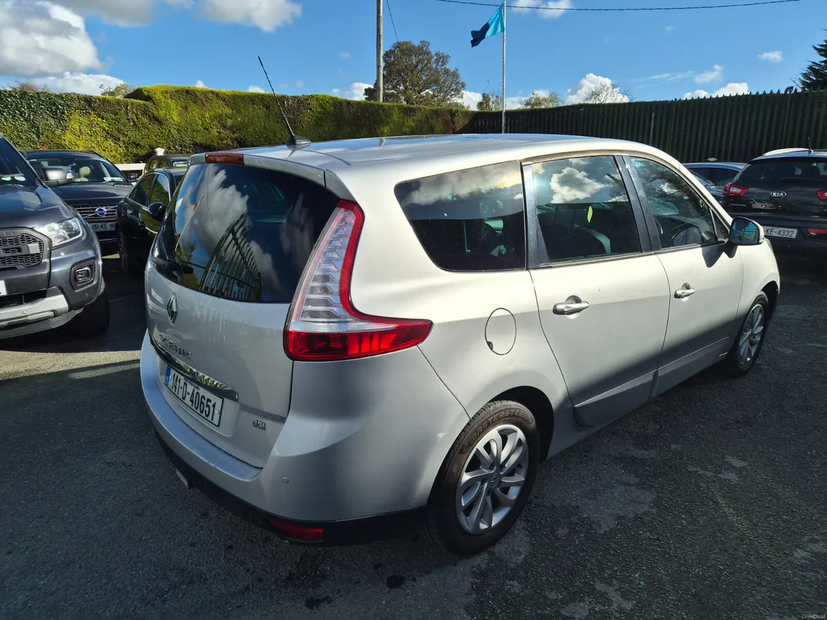 Renault Grand Scenic 2014 TOM TOM 7 seater - Image 4