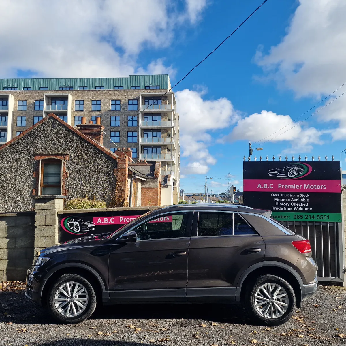 Volkswagen T-Roc 2019 Low Miles 75k miles - Image 6
