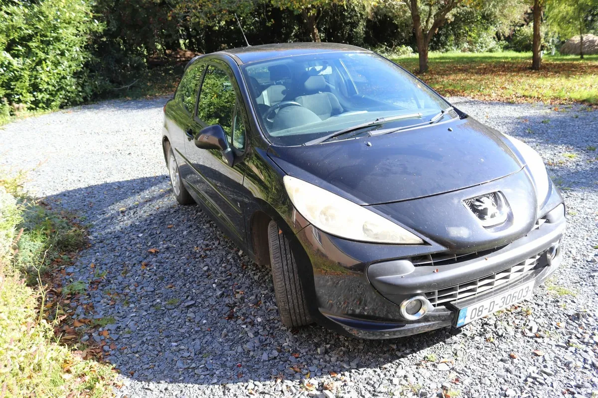 Peugeot 207 2008 - Image 1