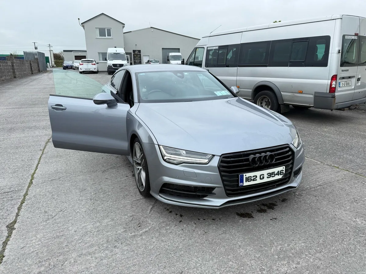 Audi a7 s-line ultra black edition style 218PS - Image 1