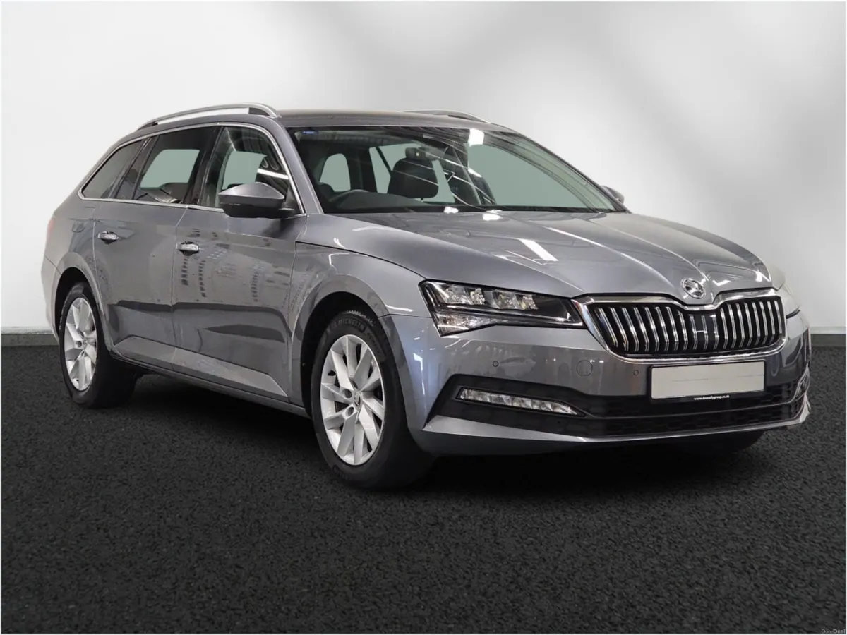 Skoda SUPERB Diesel Estate SE Technology - Image 1