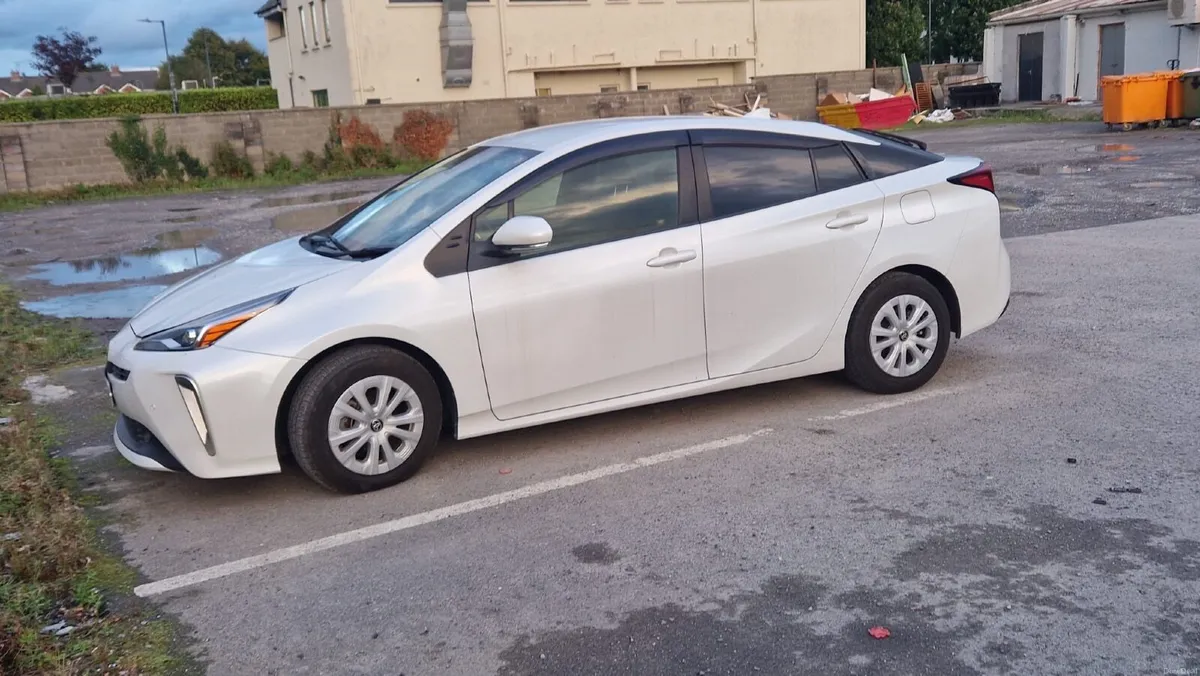 Toyota Prius 2020 - Image 3