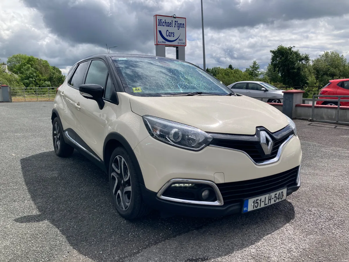 Renault Captur1.5 DCi INTENSE 2015 - Image 3