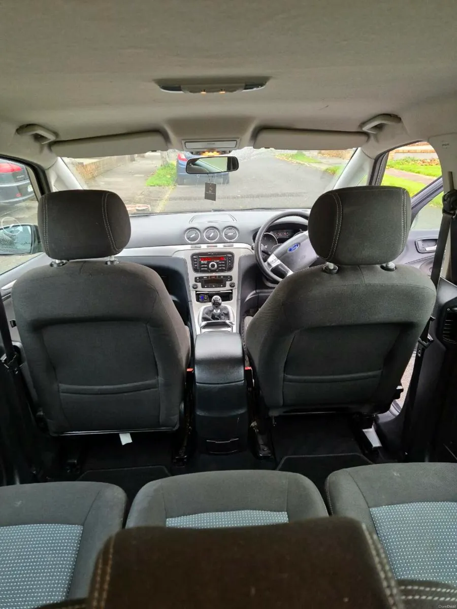 Ford S Max 2011 new nct very clean Ready to drive. - Image 2