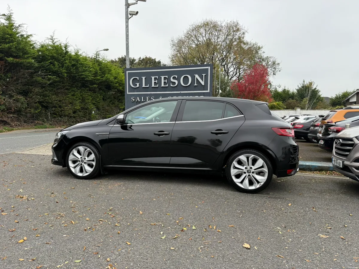 172 Renault Megane GT-Line Hatchback - Image 2