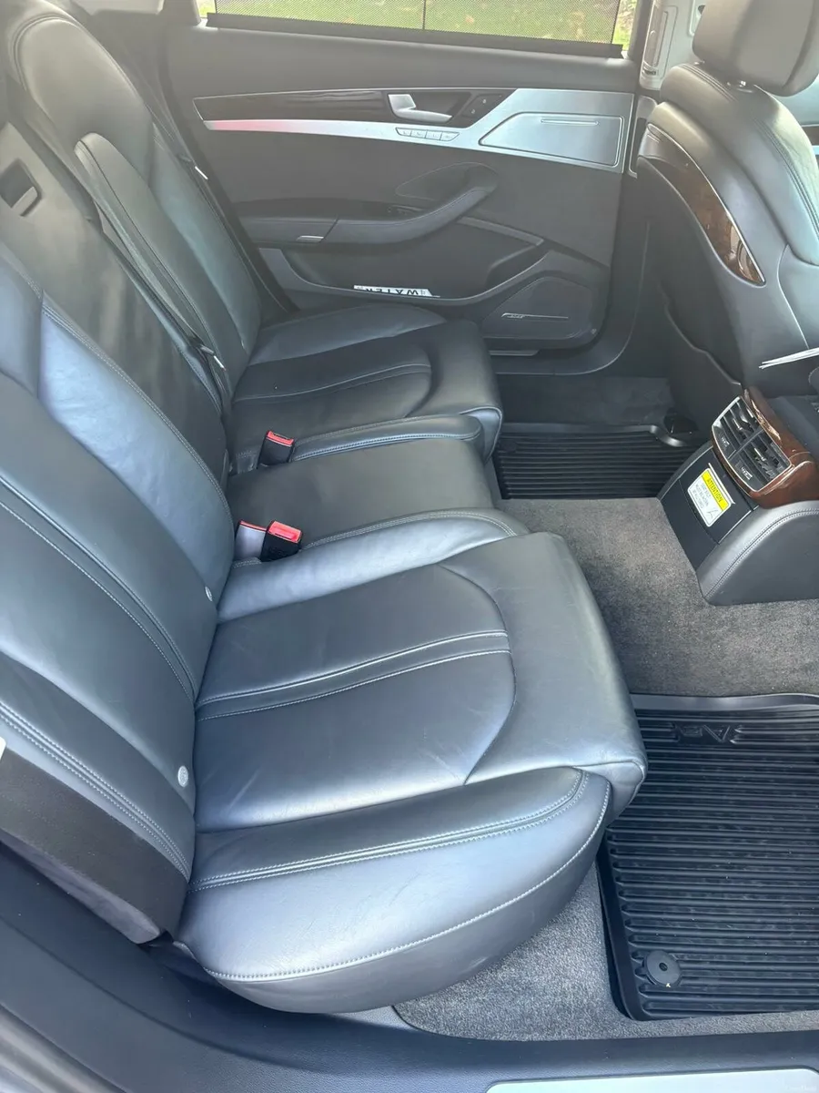 Audi A8 L    2014 Extra long wheel base - Image 4