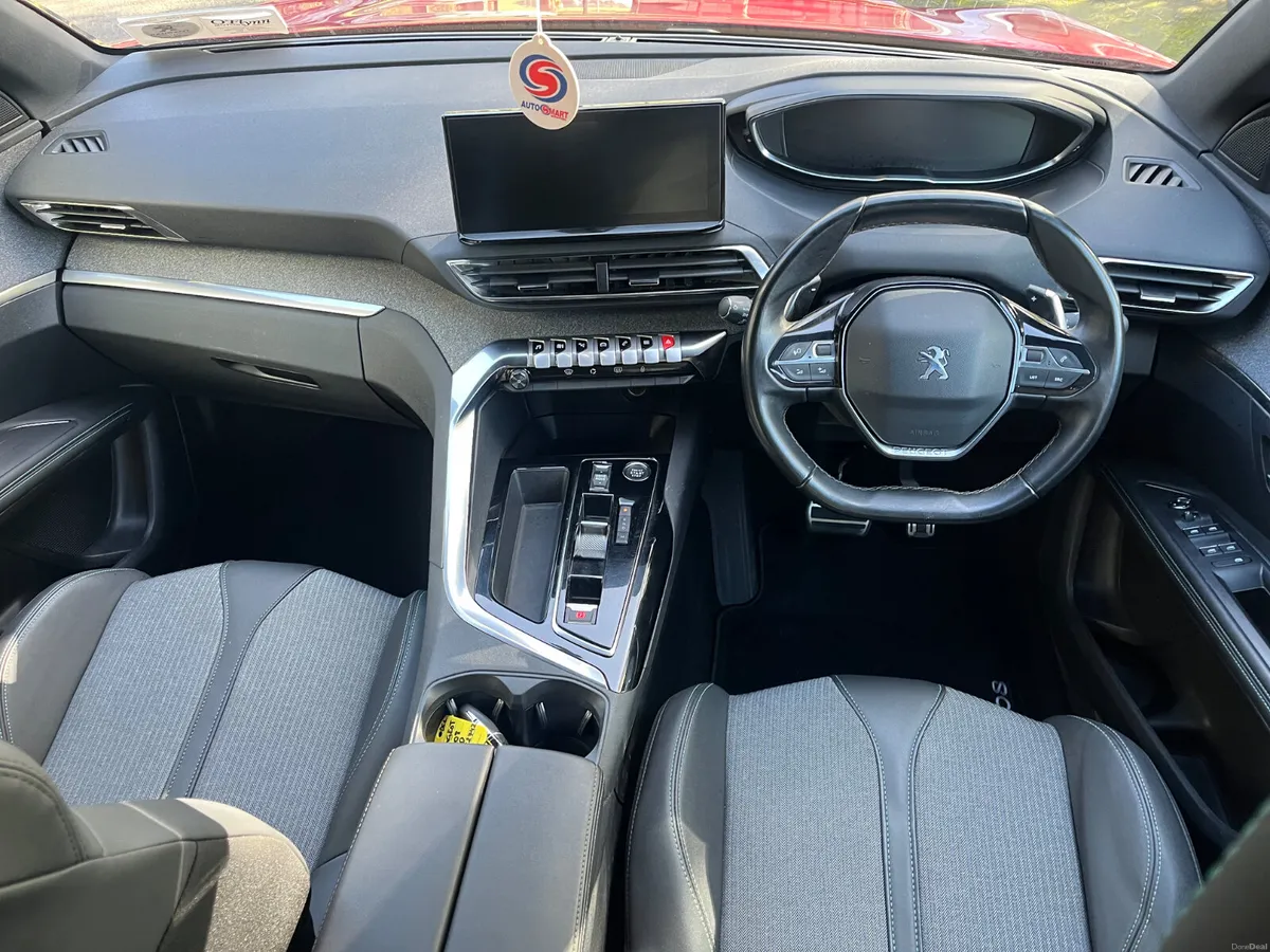 Peugeot 3008 2023 - Image 6