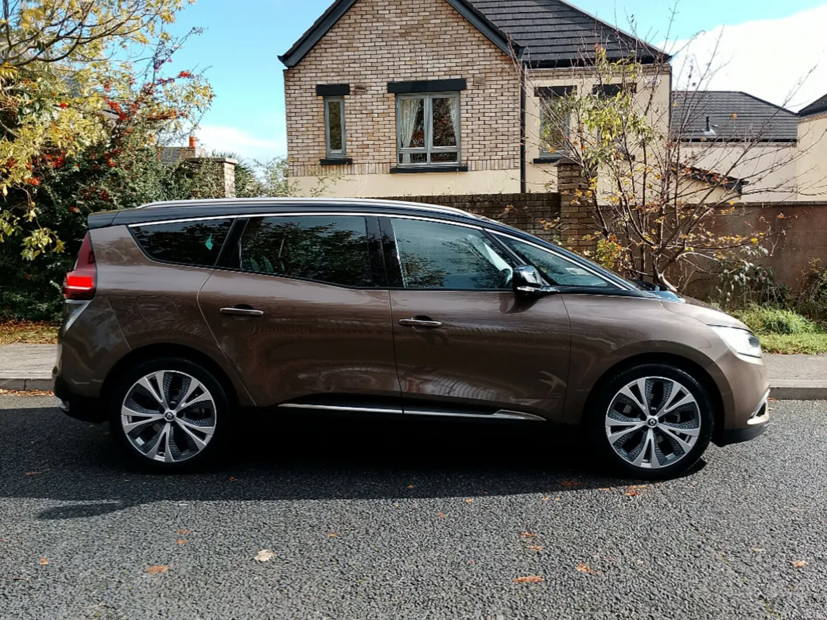 Renault Grand Scenic Dynamique S NAV D 4DR - Image 2