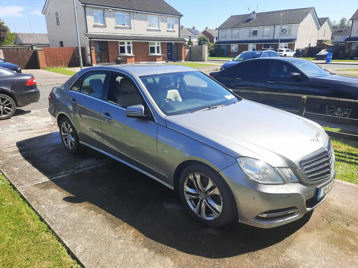 Mercedes Benz E220cdi BlueEfficiency - Image 1