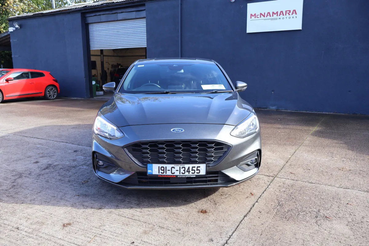 Ford Focus ST LINE Low Mileage Exceptional! - Image 4