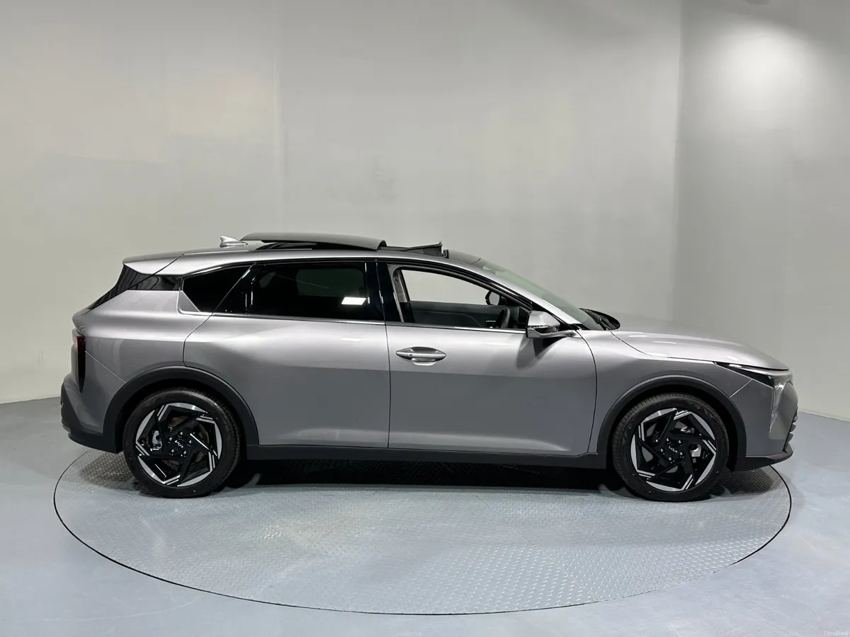 Kia K4 GT Line - Image 4