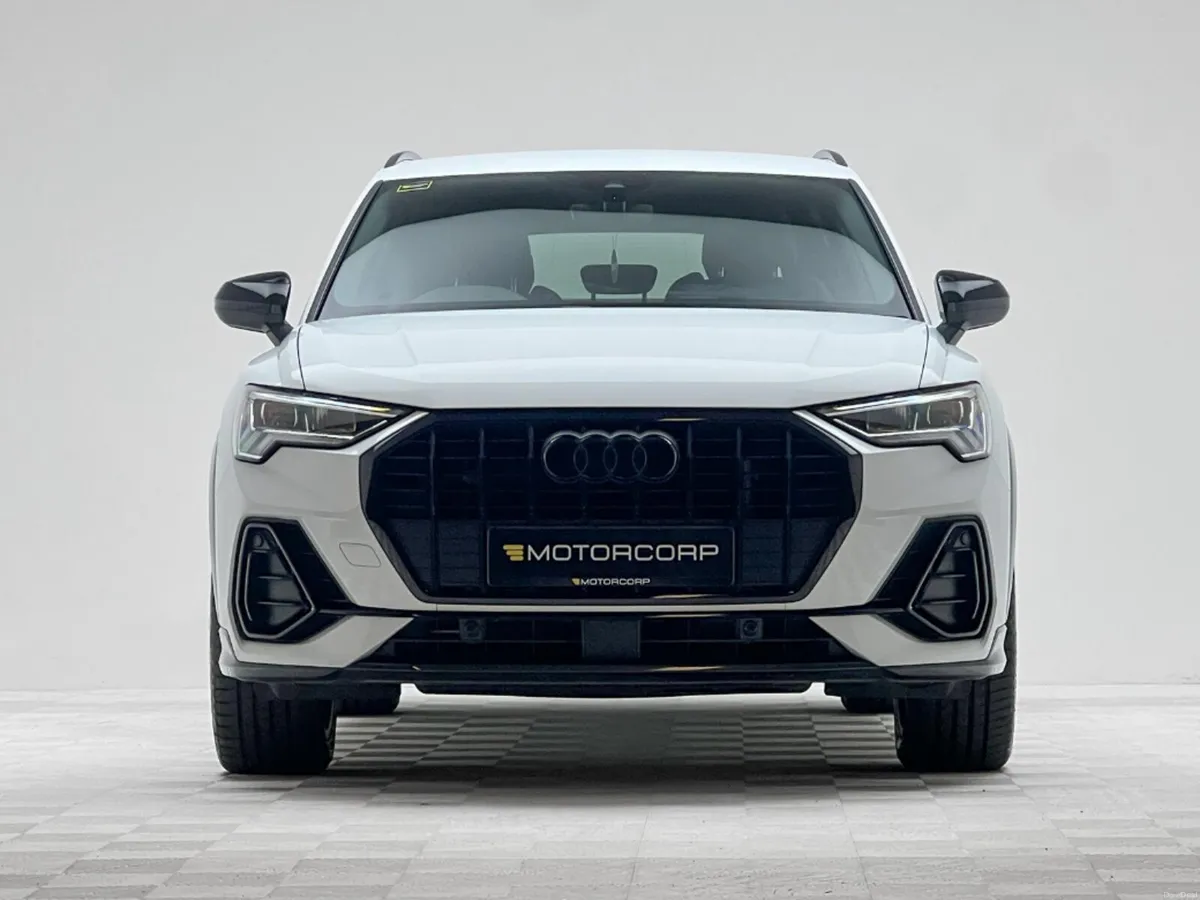 Audi Q3 S LINE 45 TFSI E BLACK EDITION - Image 2