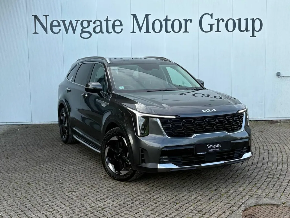Kia Sorento PHEV PE SEM 5DR AUTO - Image 3