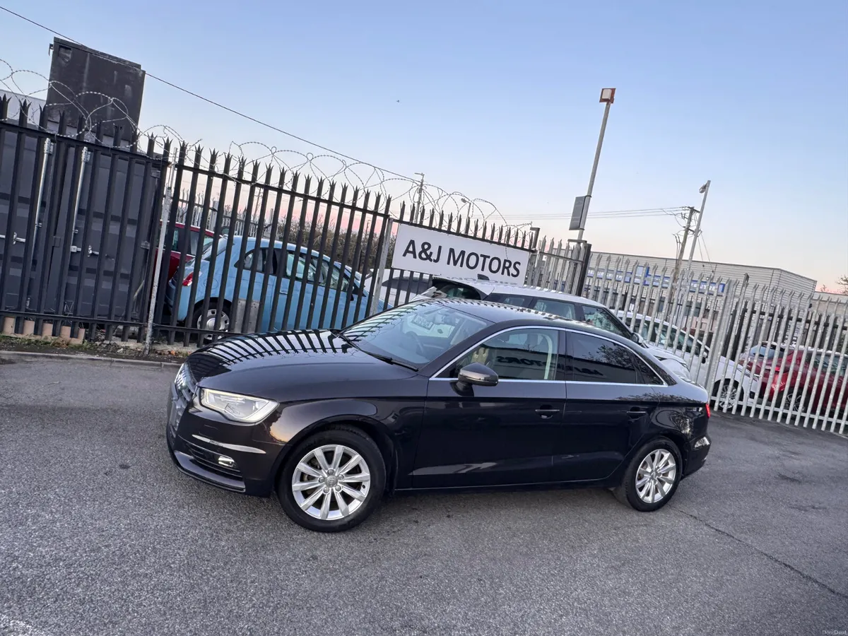 15 AUDI A3 1.4 AUTOMATIC SALOON - Image 4