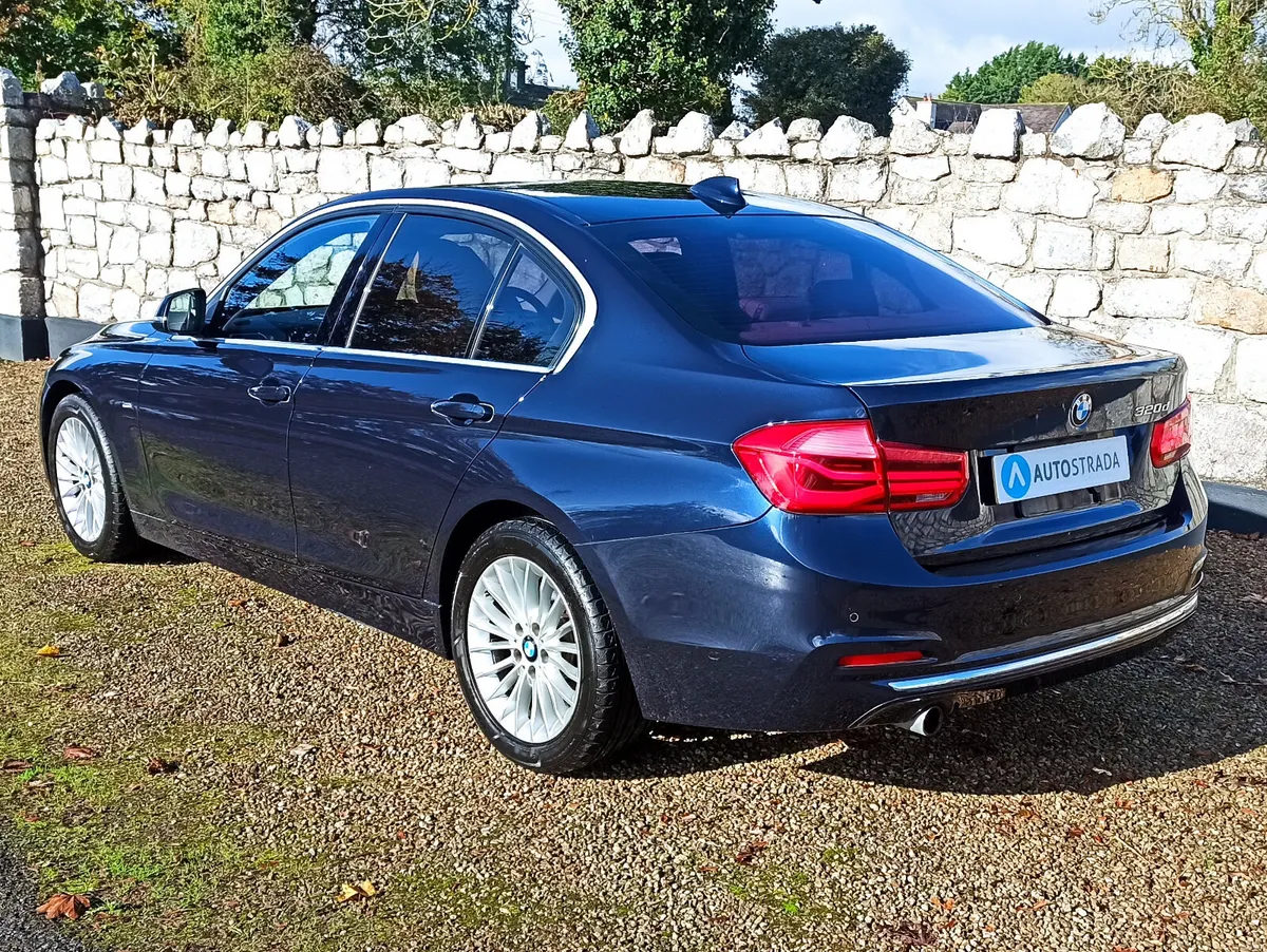 *Deposit Taken / Reserved - Image 4