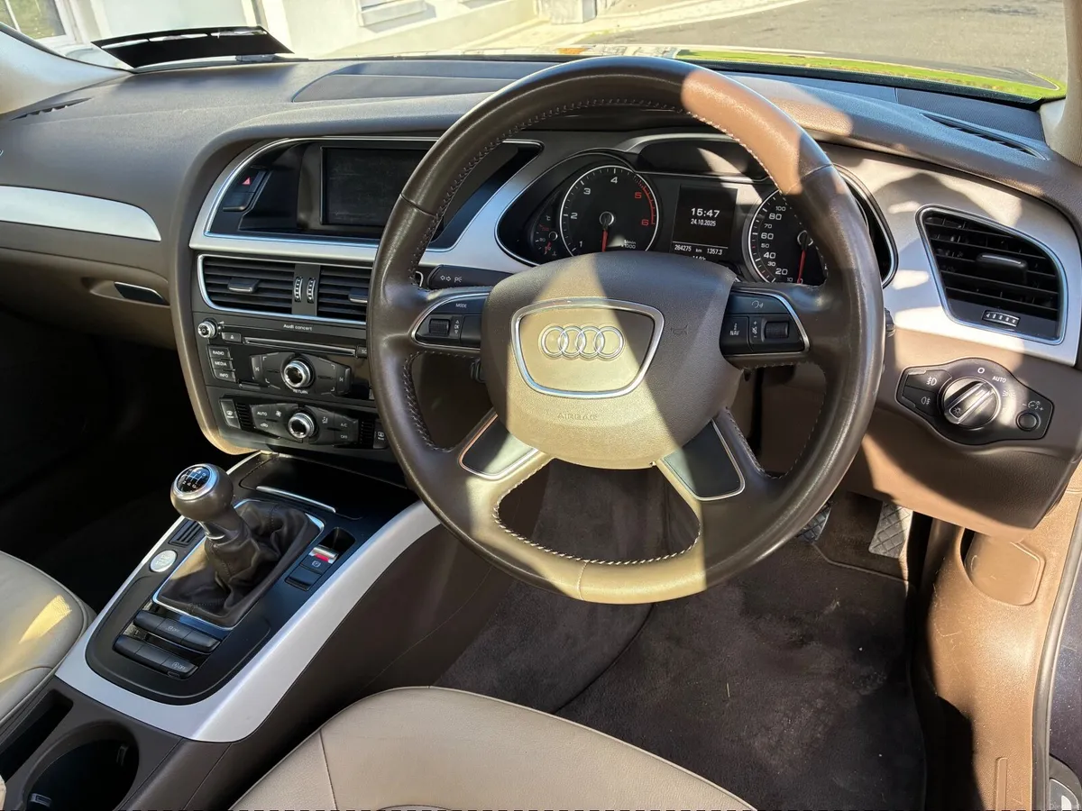 Audi A4 2015 - Image 3