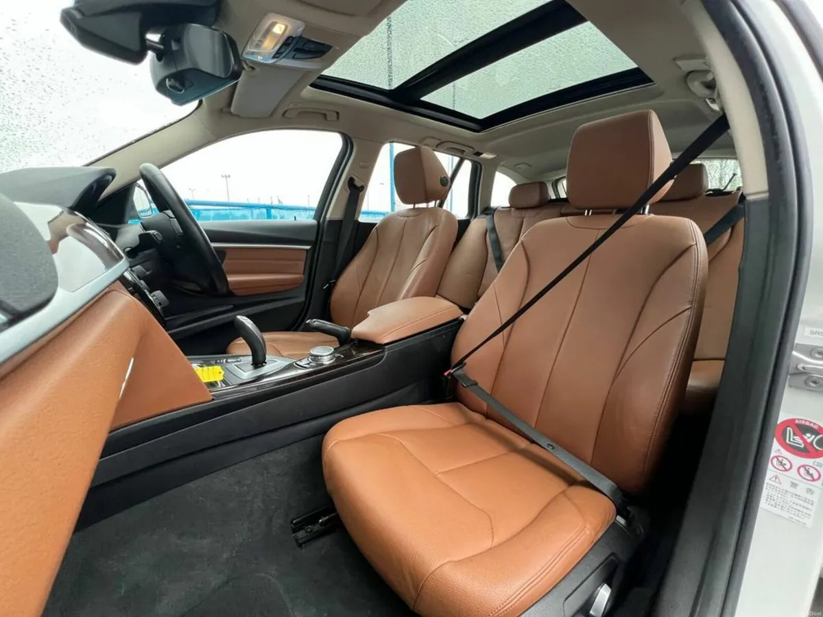 BMW 3-Series 320d LUXURY LINE TOURING AUTO ** HIGH - Image 2