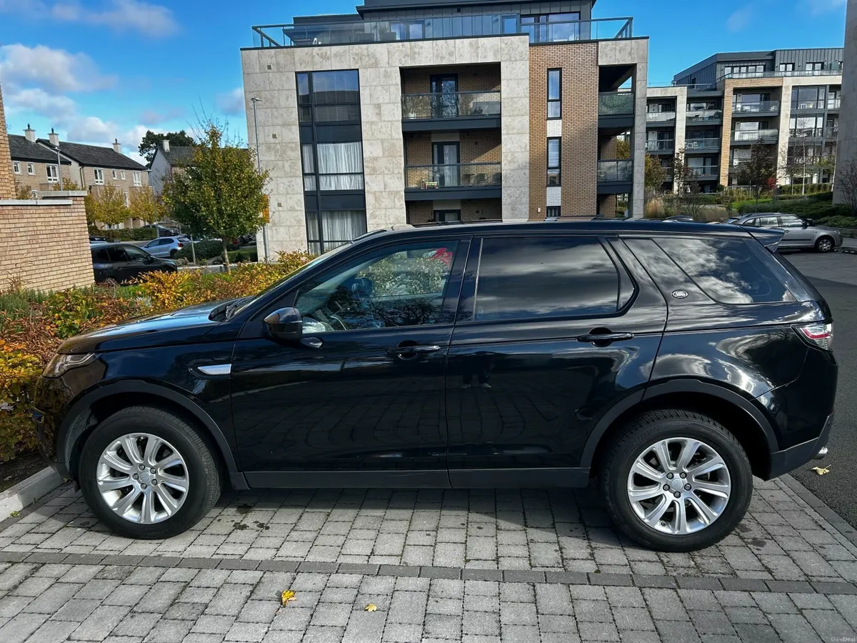 Land Rover Discovery Sport HSE 162 Low Mileage - Image 4