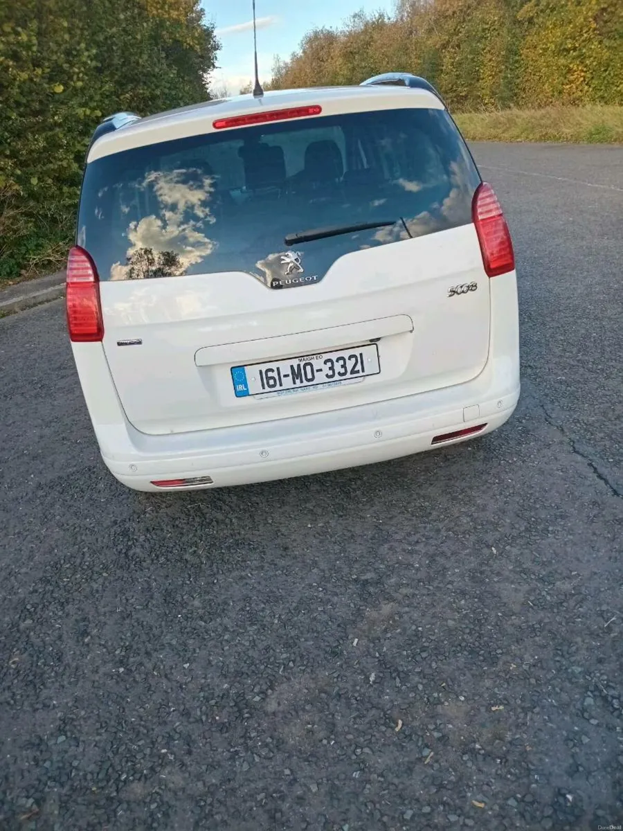 Peugeot 5008 2.0 HDI - Image 3