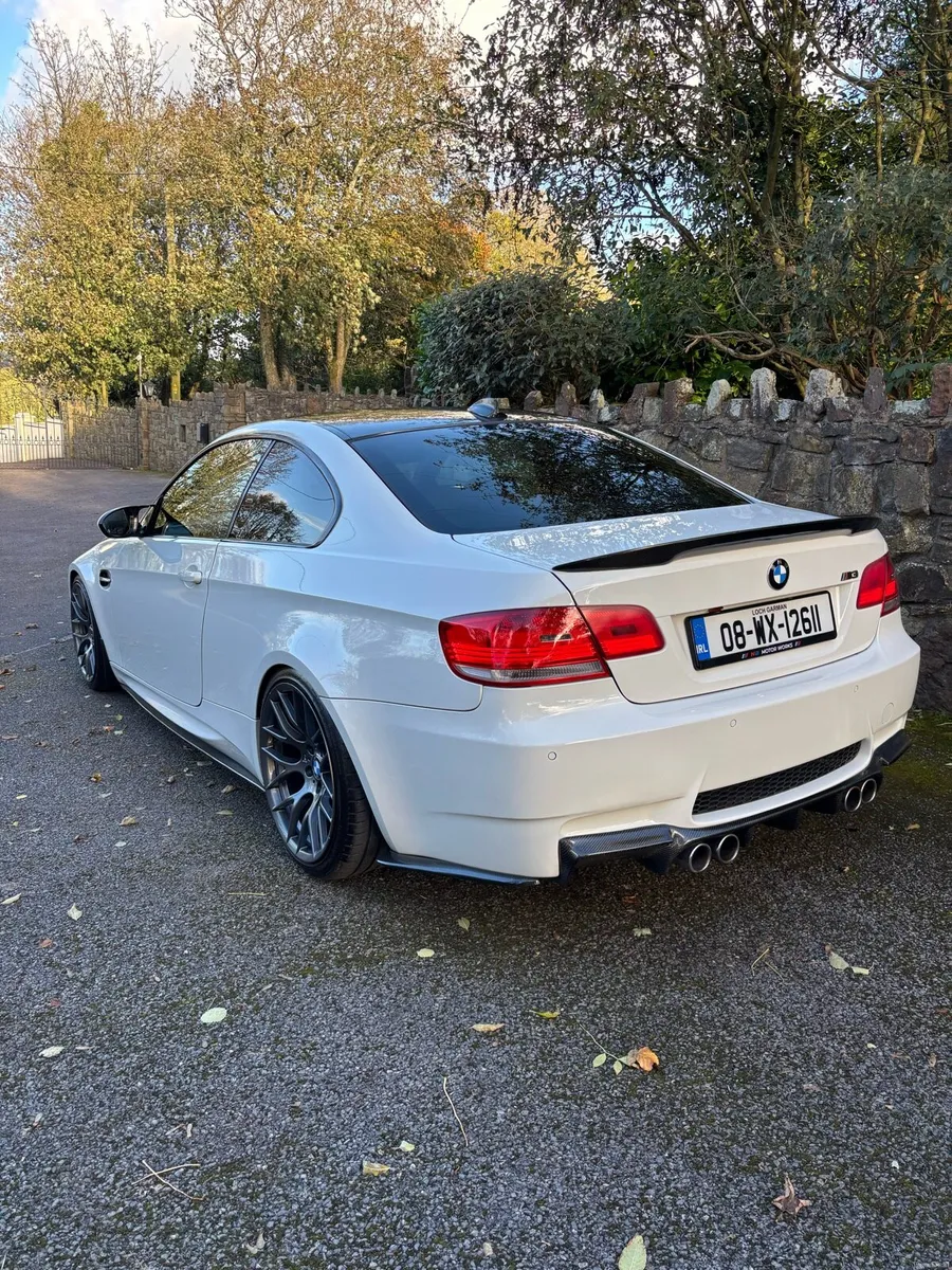 E92 m3 black leather manual - Image 3