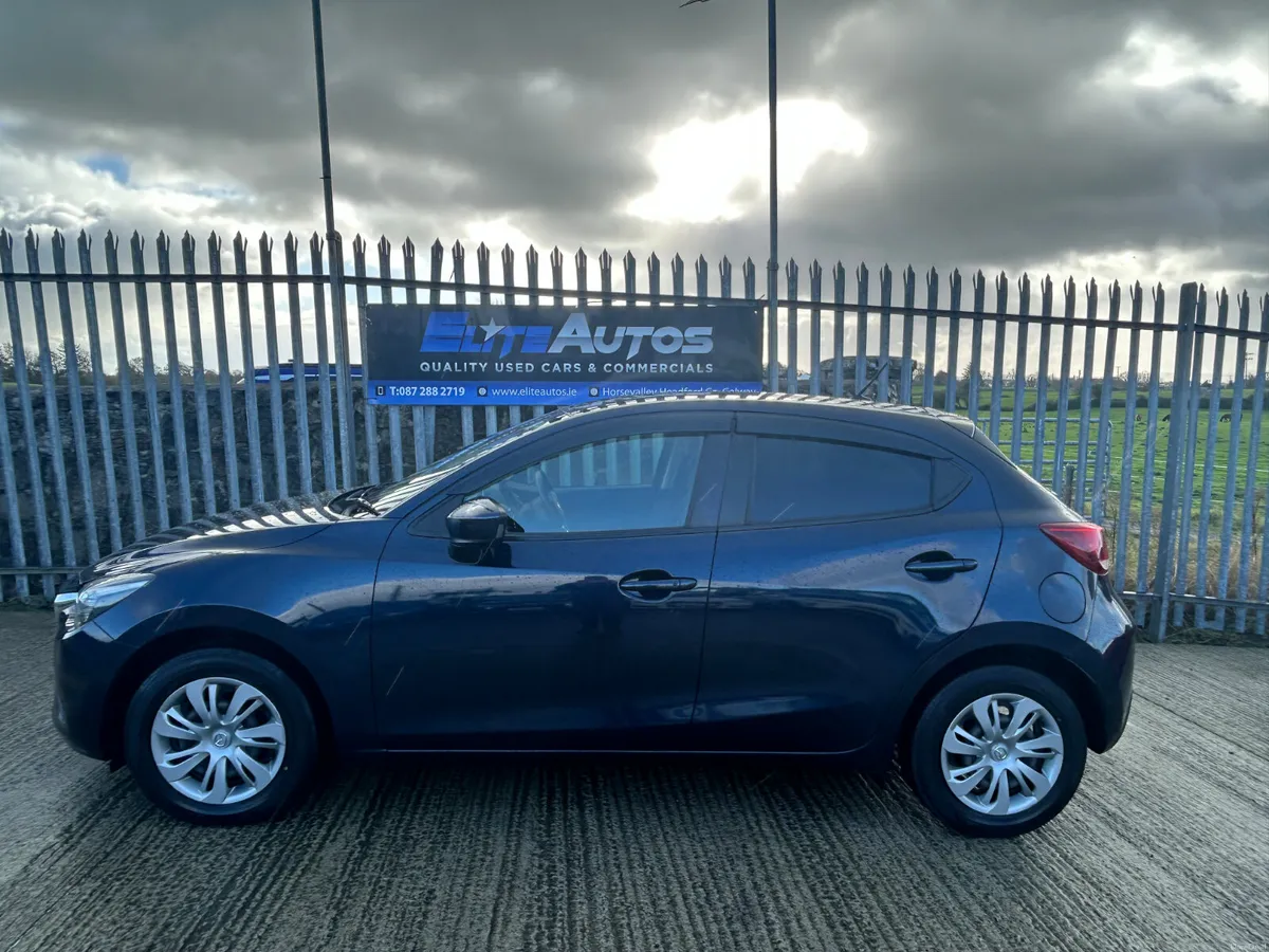 Mazda Demio Skyactive 1.3 Automatic 2015 - Image 3