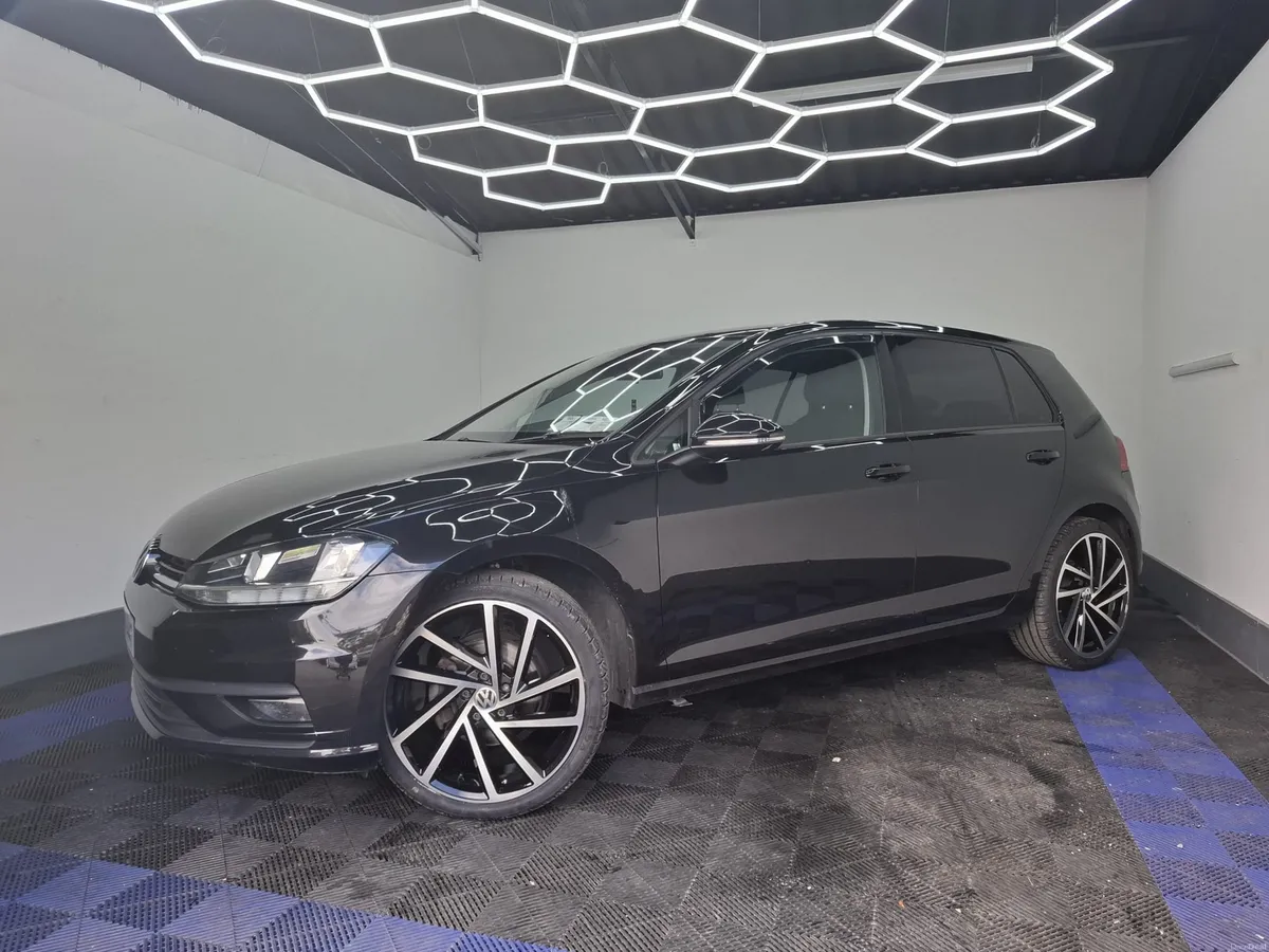 2017 Volkswagen Golf 1.6 TDI - Image 4