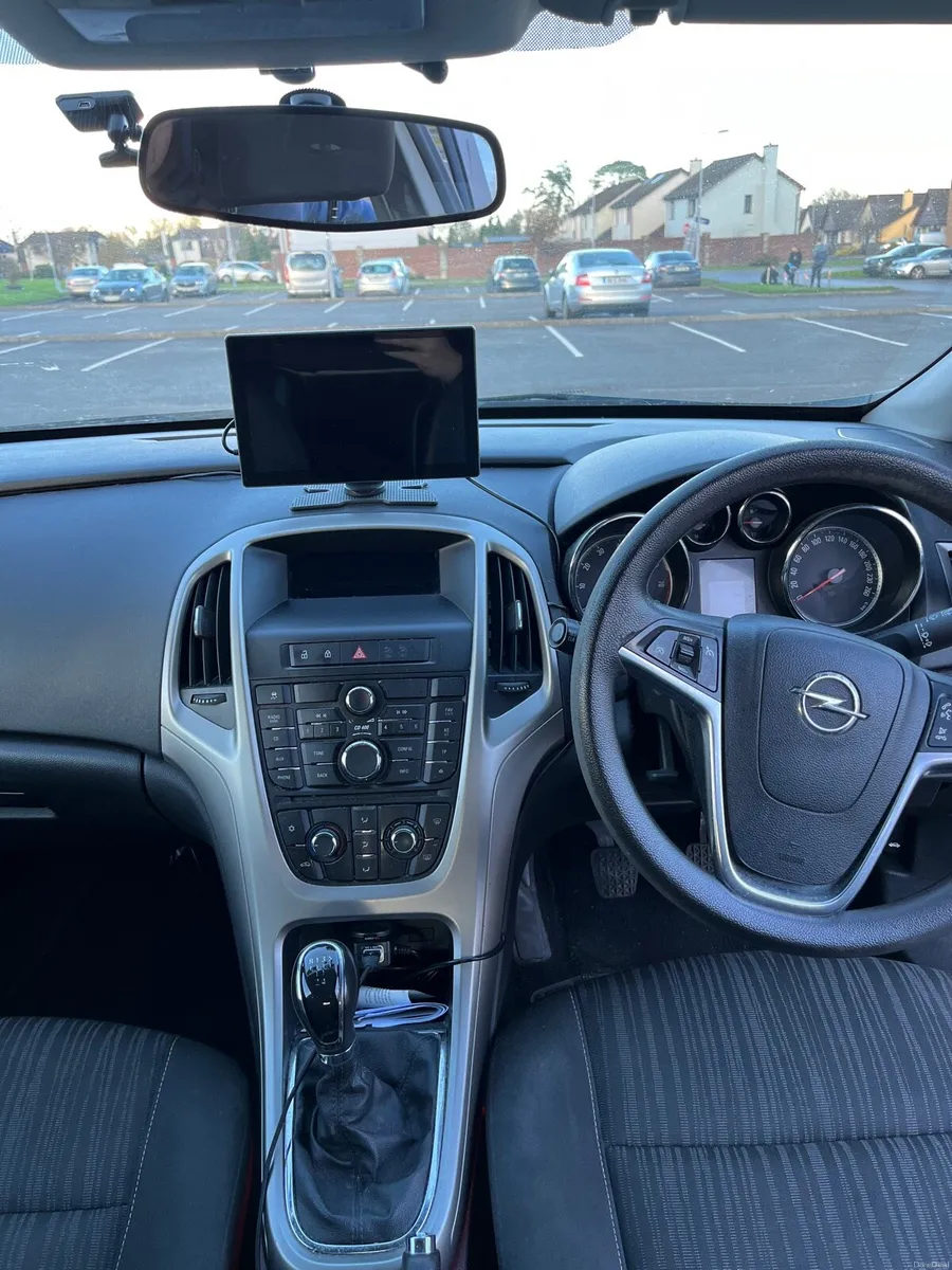 Opel Astra 1,4l - Image 4